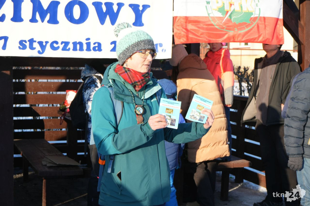 Około 100 piechurów wyruszyło na 39. Rajd Zimowy PTTK Końskie [wideo, zdjęcia]
