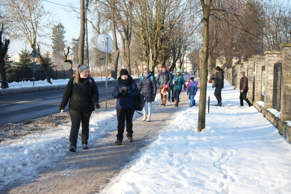 Około 100 piechurów wyruszyło na 39. Rajd Zimowy PTTK Końskie [wideo, zdjęcia]