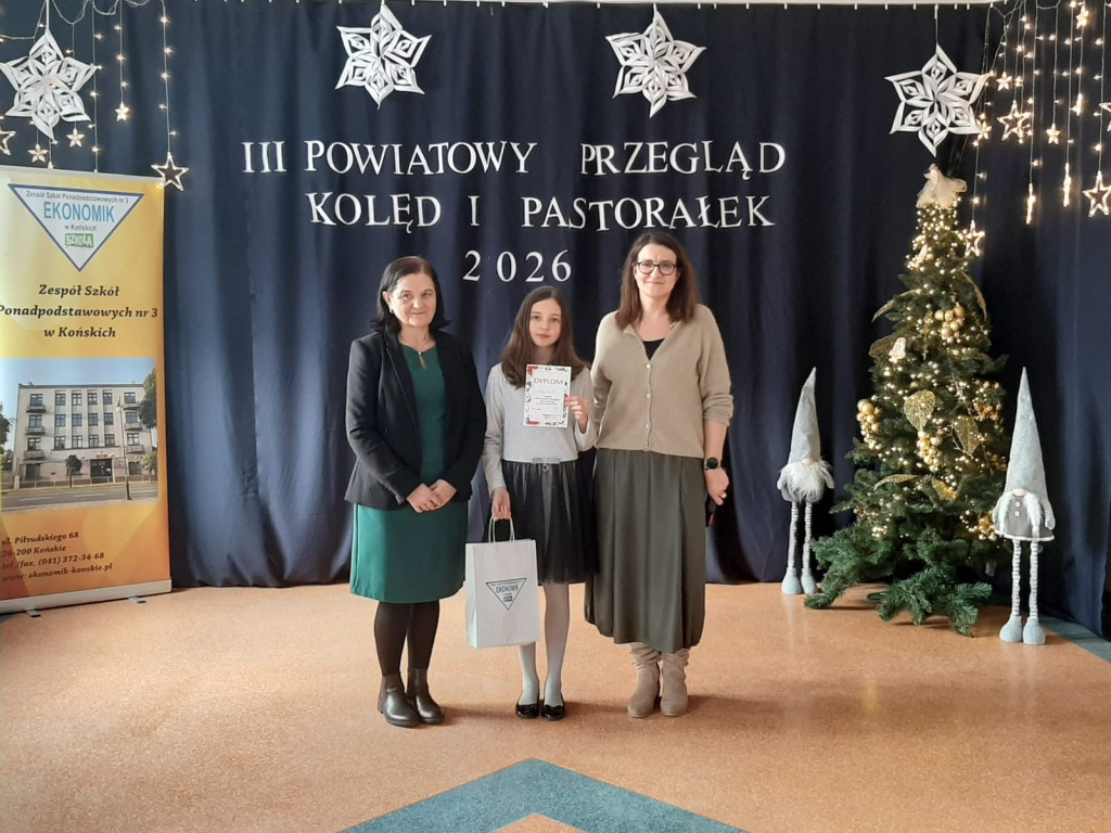 III Powiatowy Przegląd Kolęd i Pastorałek w Ekonomiku [zdjęcia]
