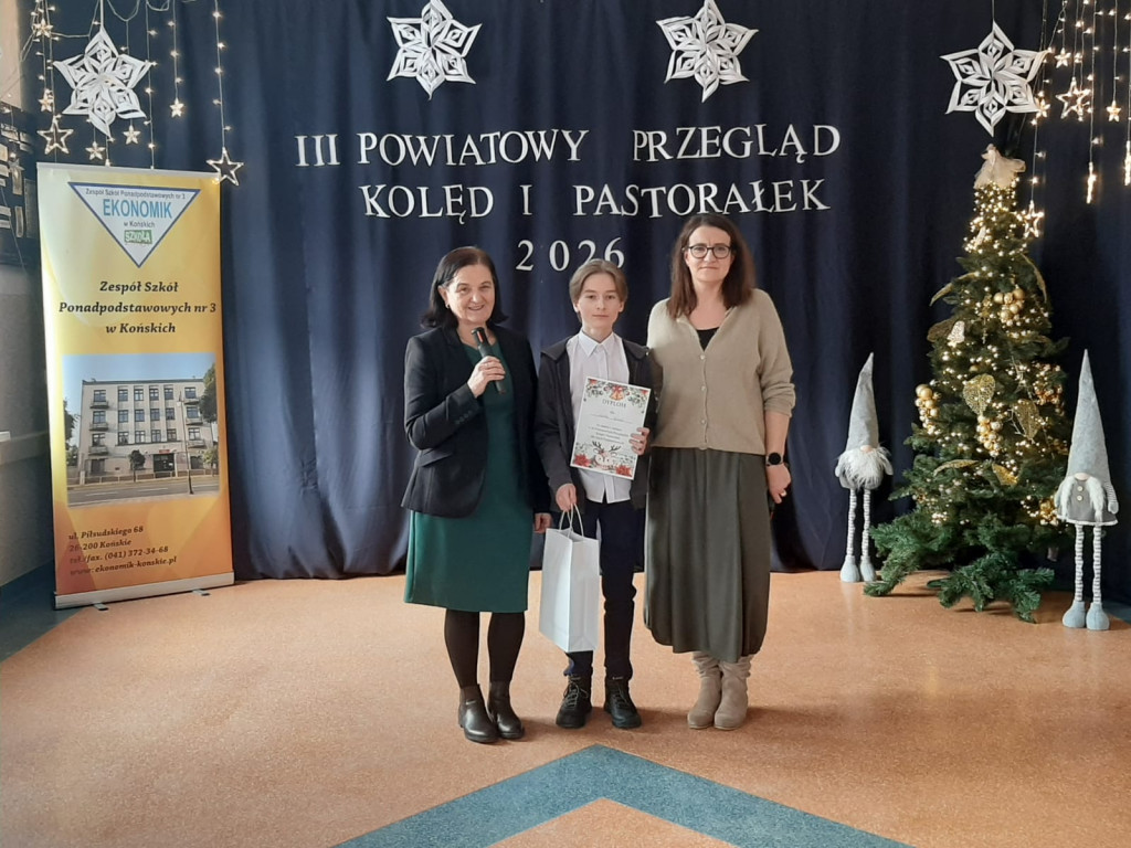 III Powiatowy Przegląd Kolęd i Pastorałek w Ekonomiku [zdjęcia]