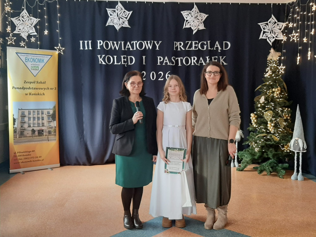 III Powiatowy Przegląd Kolęd i Pastorałek w Ekonomiku [zdjęcia]