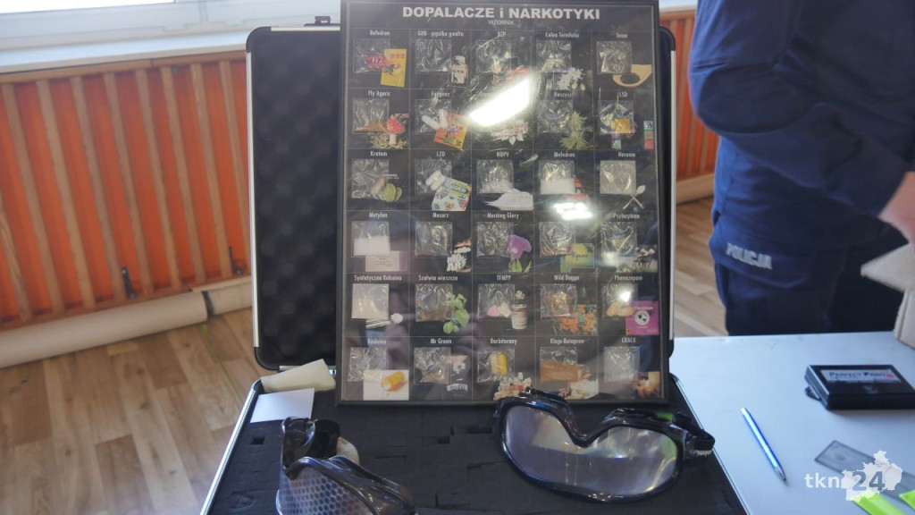 Wiele atrakcji na ferie w Radoszycach. Hala Sportowa wypełniła się najmłodszymi mieszkańcami [wideo, zdjęcia]