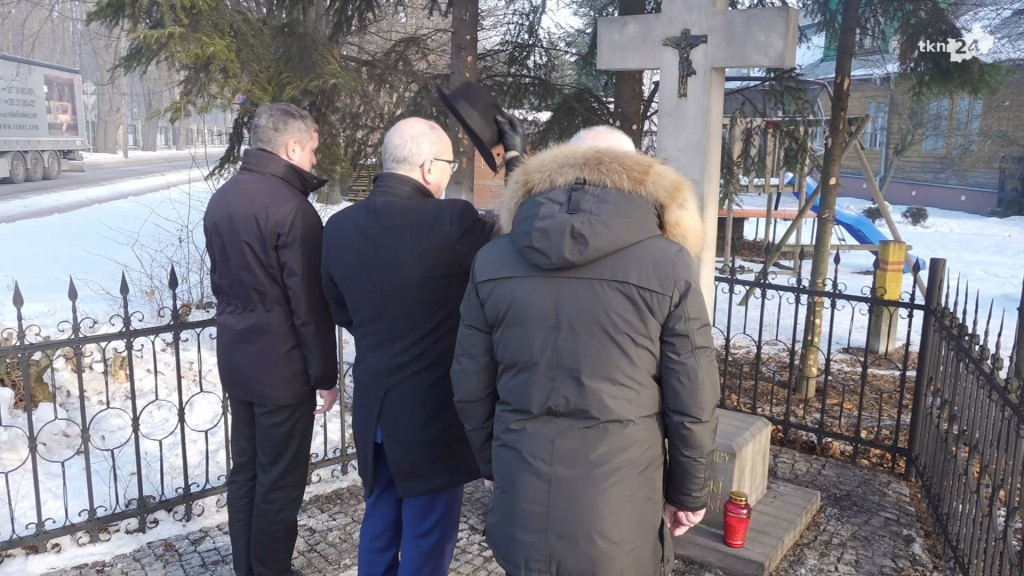 Władze gminy Końskie upamiętniły 163. Rocznicę Powstania Styczniowego [wideo, zdjęcia]