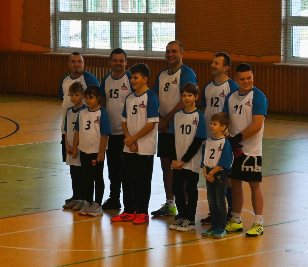 Radoszyce: Turniej w futsal z myślą o WOŚP [zdjęcia]