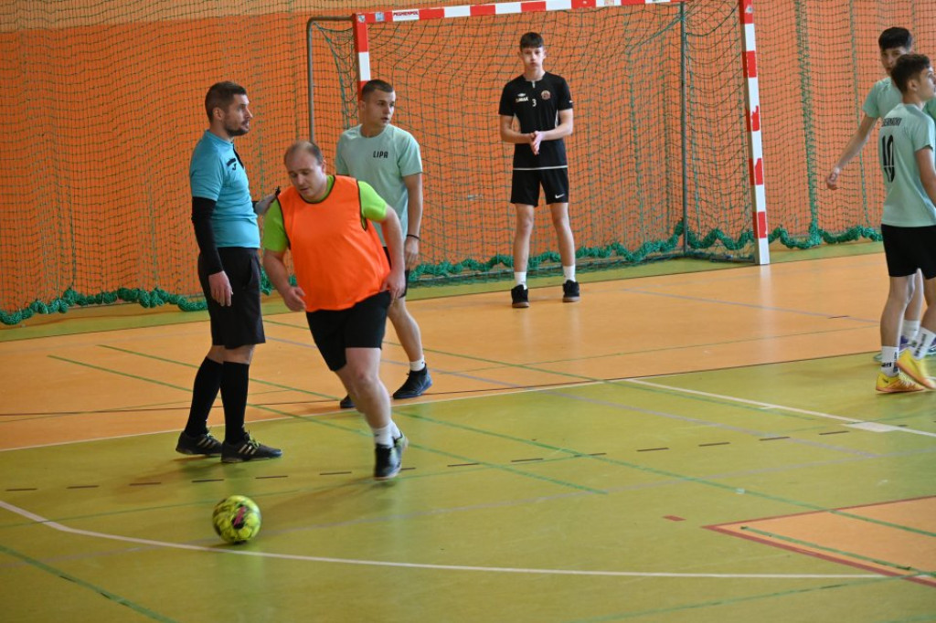 Radoszyce: Turniej w futsal z myślą o WOŚP [zdjęcia]