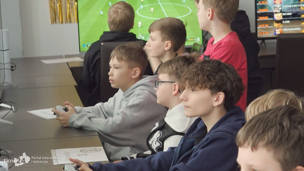 E-sportowe ferie w Stąporkowie