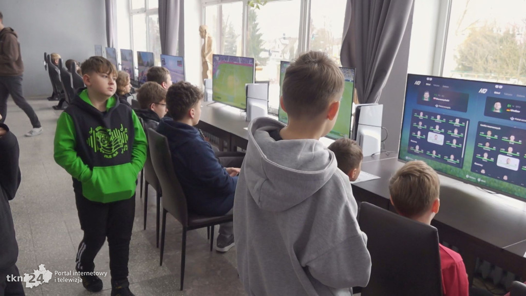 E-sportowe ferie w Stąporkowie