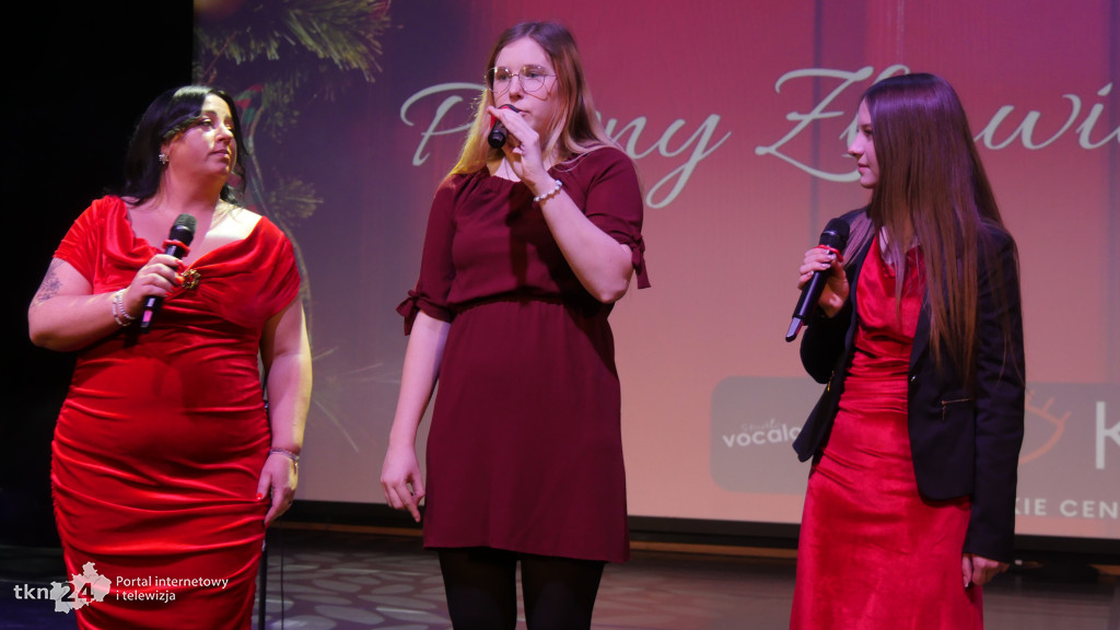 Świąteczny koncert Studia Piosenki Vovalove w KCK