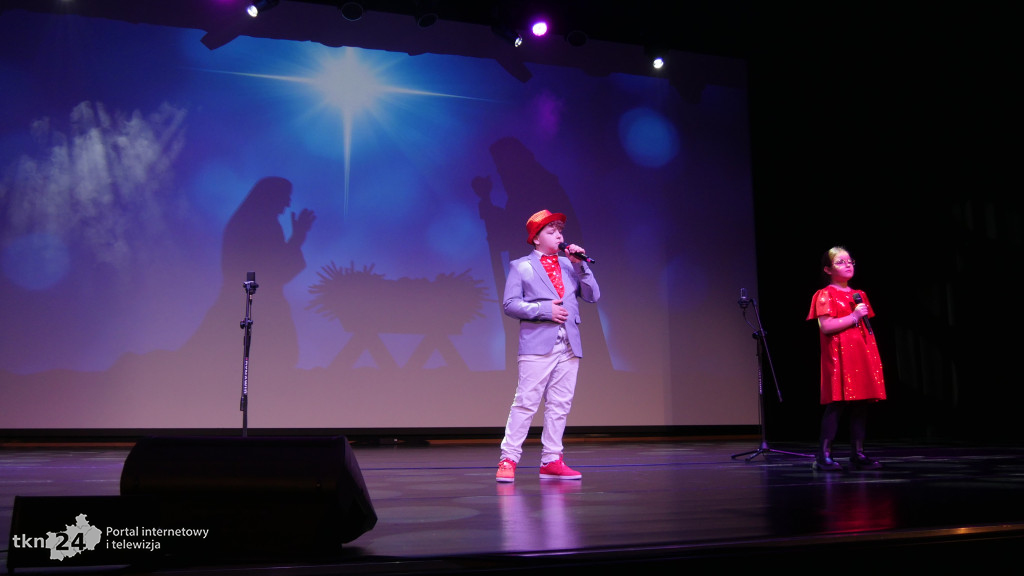 Świąteczny koncert Studia Piosenki Vovalove w KCK