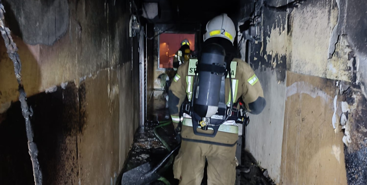 Końskie: Pożar w tak zwanym hotelu. 40 osób ewakuowano