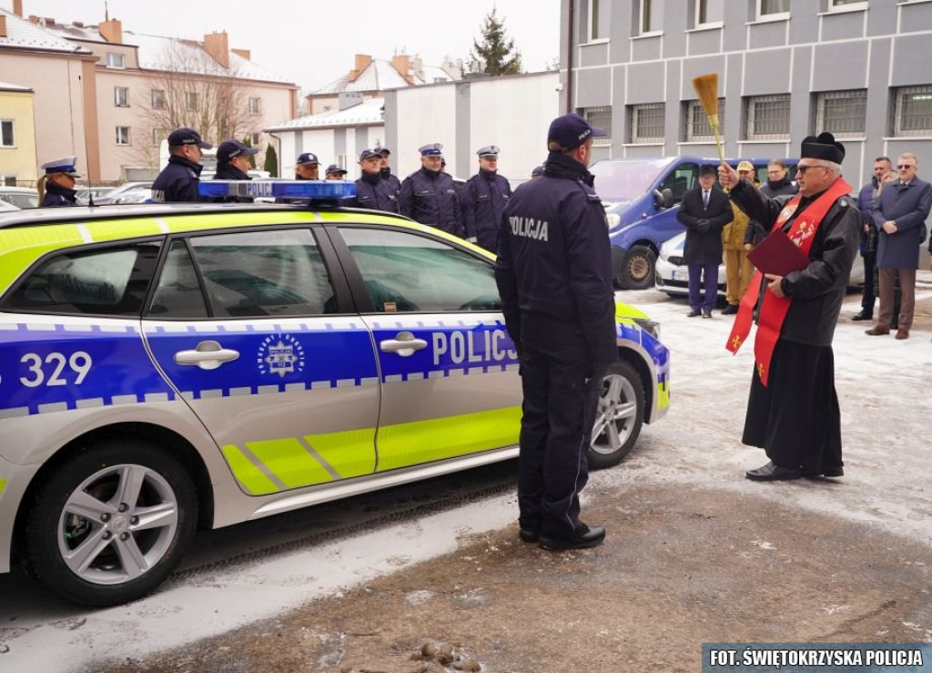 Policja w Końskich podsumowała rok. Jest nowy wóz