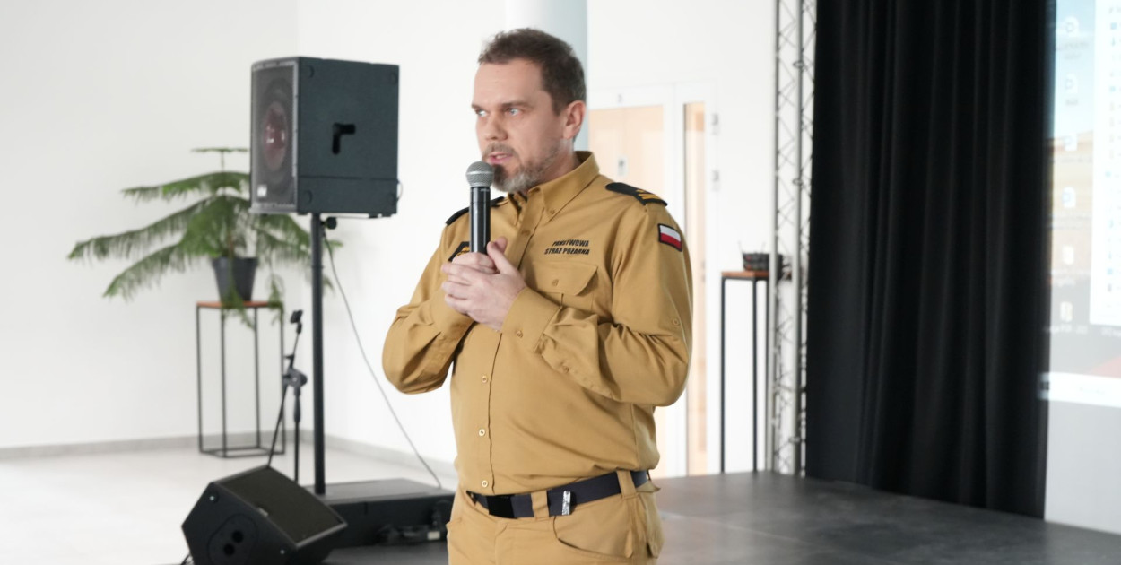 Policja i Straż Pożarna o bezpieczeństwie w praktyce w Koneckim Centrum Kultury