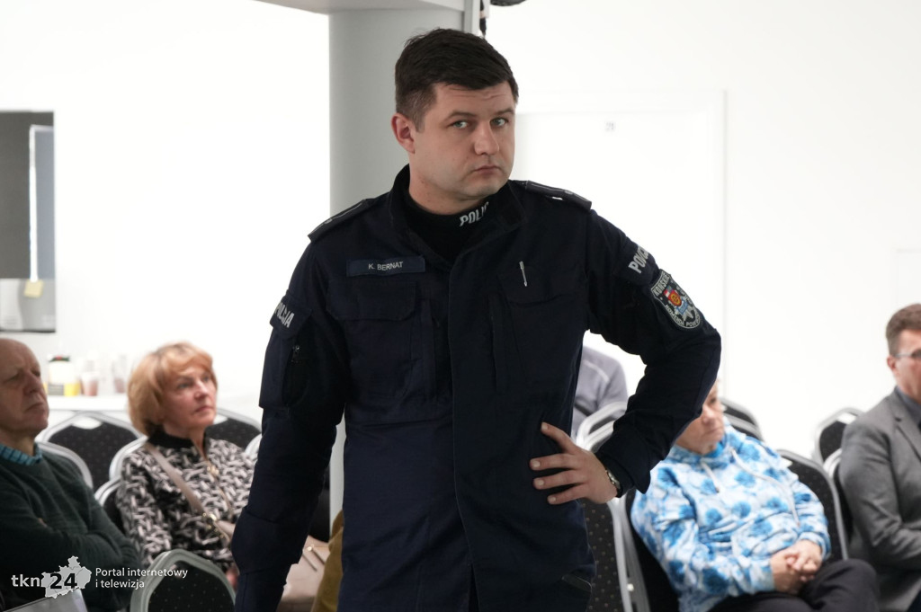 Policja i Straż Pożarna o bezpieczeństwie w praktyce w Koneckim Centrum Kultury
