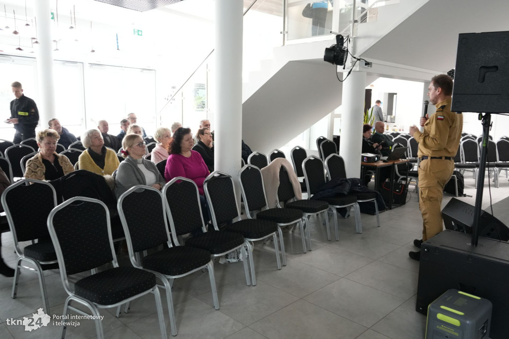 Policja i Straż Pożarna o bezpieczeństwie w praktyce w Koneckim Centrum Kultury