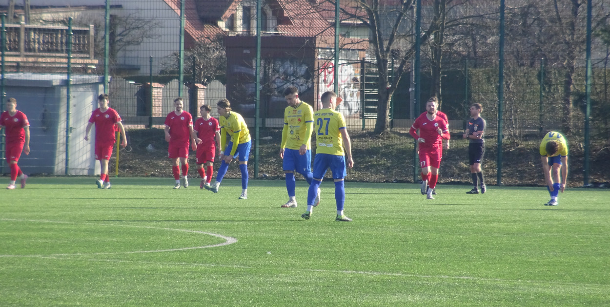 Neptun Końskie - GKS Nowiny 1:1 na start rundy wiosennej