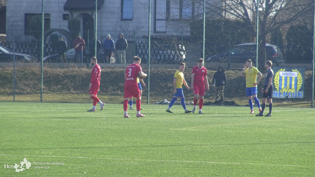Neptun Końskie - GKS Nowiny 1:1 na start rundy wiosennej