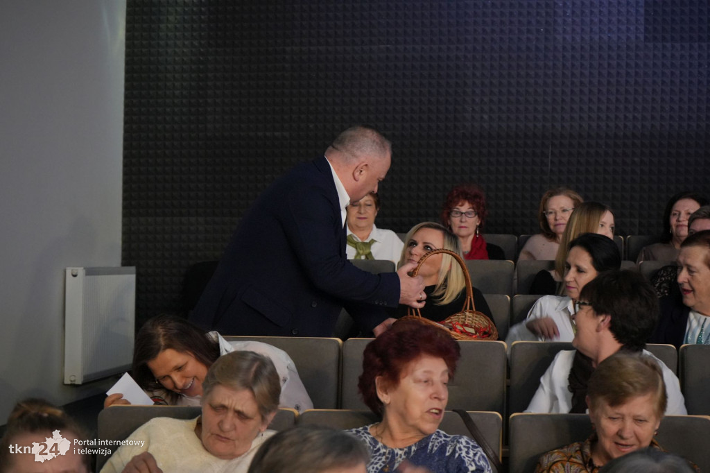Dzień Kobiet w Radoszycach z koncertem i pomocą