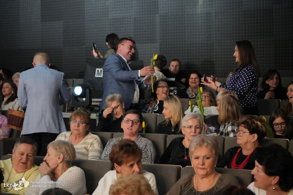 Dzień Kobiet w Radoszycach z koncertem i pomocą