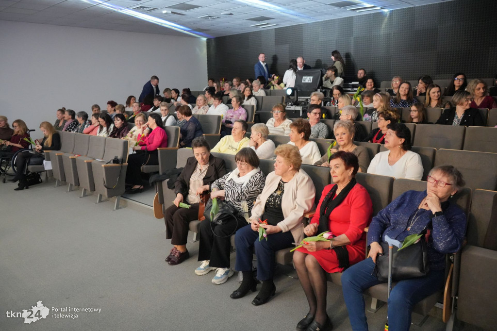Dzień Kobiet w Radoszycach z koncertem i pomocą