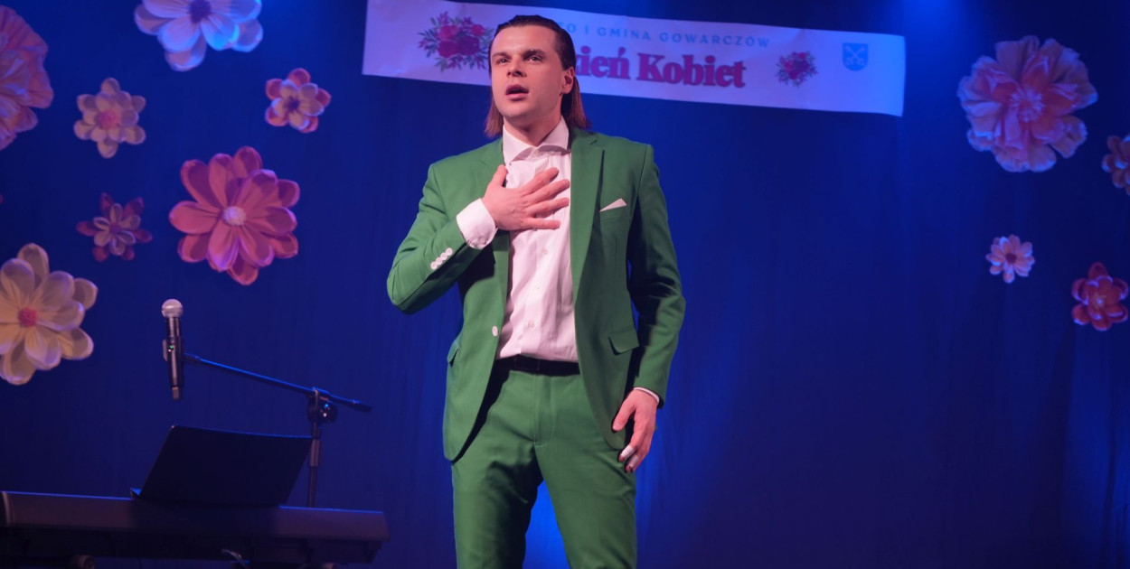 Dzień Kobiet w Gowarczowie z Aleksandrem Talkowskim