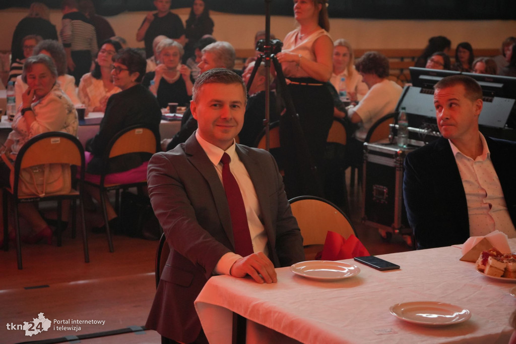 Dzień Kobiet w Gowarczowie z Aleksandrem Talkowskim