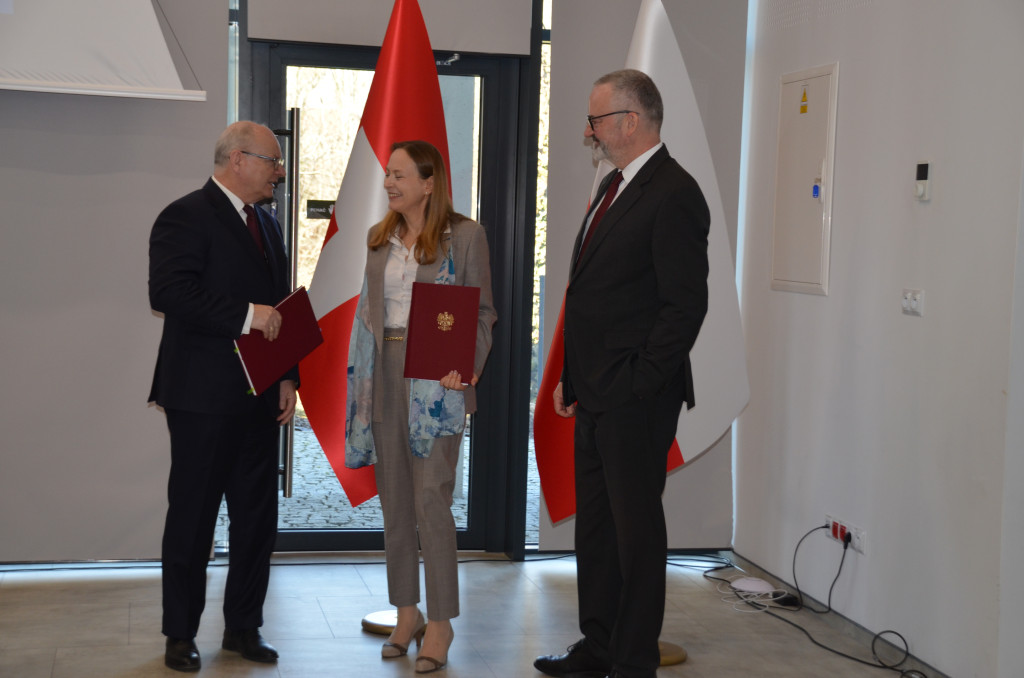 Umowa podpisana. Rusza projekt 