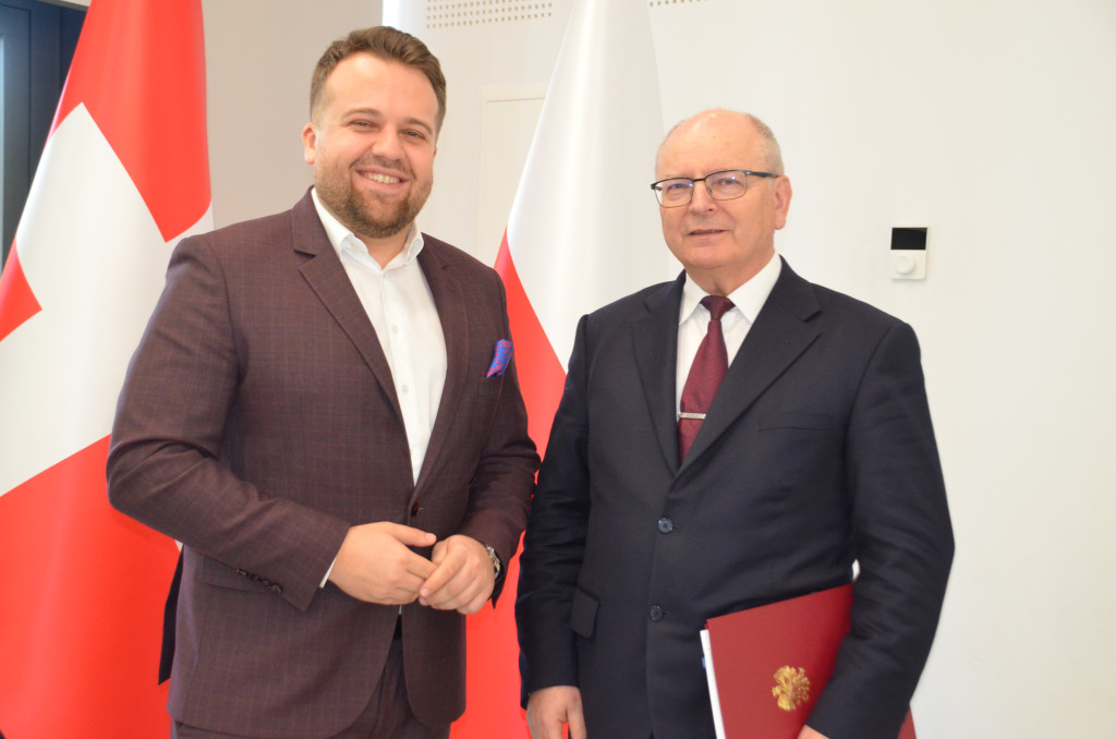 Umowa podpisana. Rusza projekt 