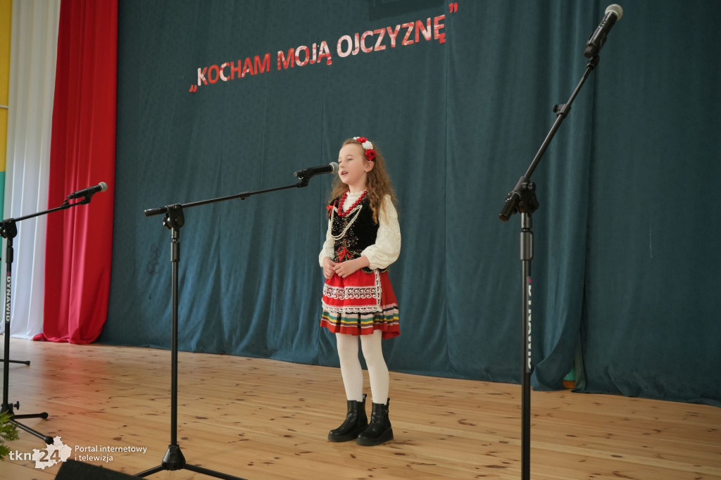 W Gowarczowie śpiewali z myślą o Ojczyźnie