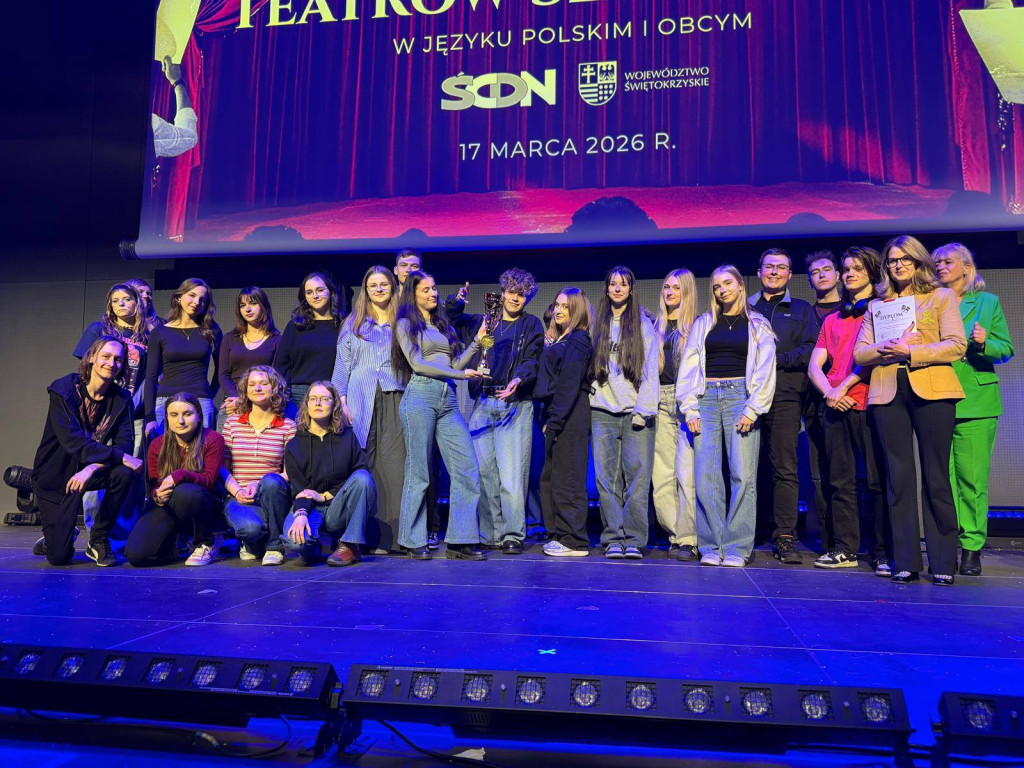 Konecki Nowy Ogólniak wygrywa V  Świętokrzyski Przegląd Teatrów Szkolnych  w Kielcach!