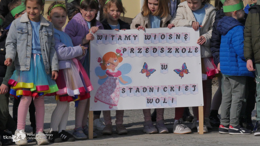Przedszkolaki powitały wiosnę w Końskich