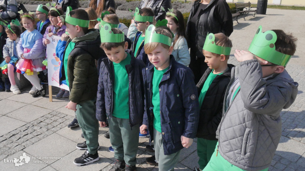 Przedszkolaki powitały wiosnę w Końskich
