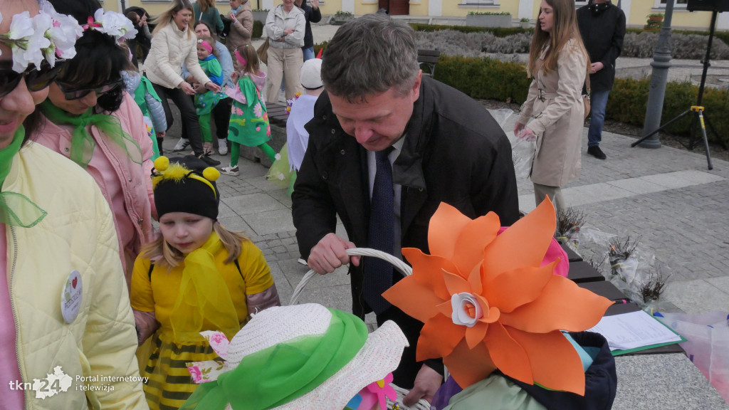 Przedszkolaki powitały wiosnę w Końskich