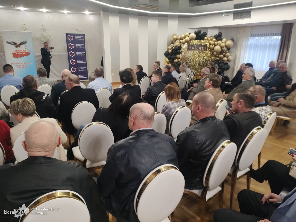 Marek Woch w Końskich. Spotkanie z mieszkańcami i zawiązanie struktur Bezpartyjnych i Samorządowców