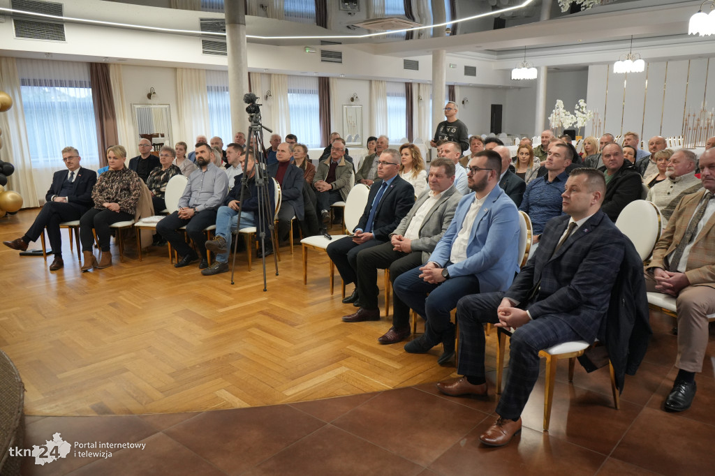 Marek Woch w Końskich. Spotkanie z mieszkańcami i zawiązanie struktur Bezpartyjnych i Samorządowców