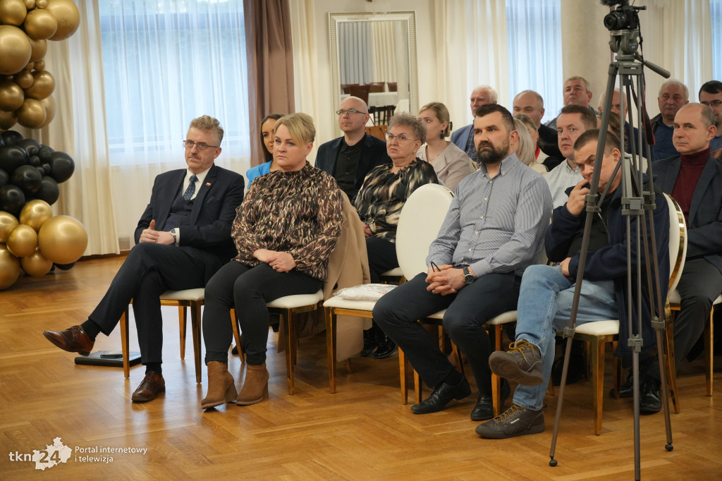 Marek Woch w Końskich. Spotkanie z mieszkańcami i zawiązanie struktur Bezpartyjnych i Samorządowców
