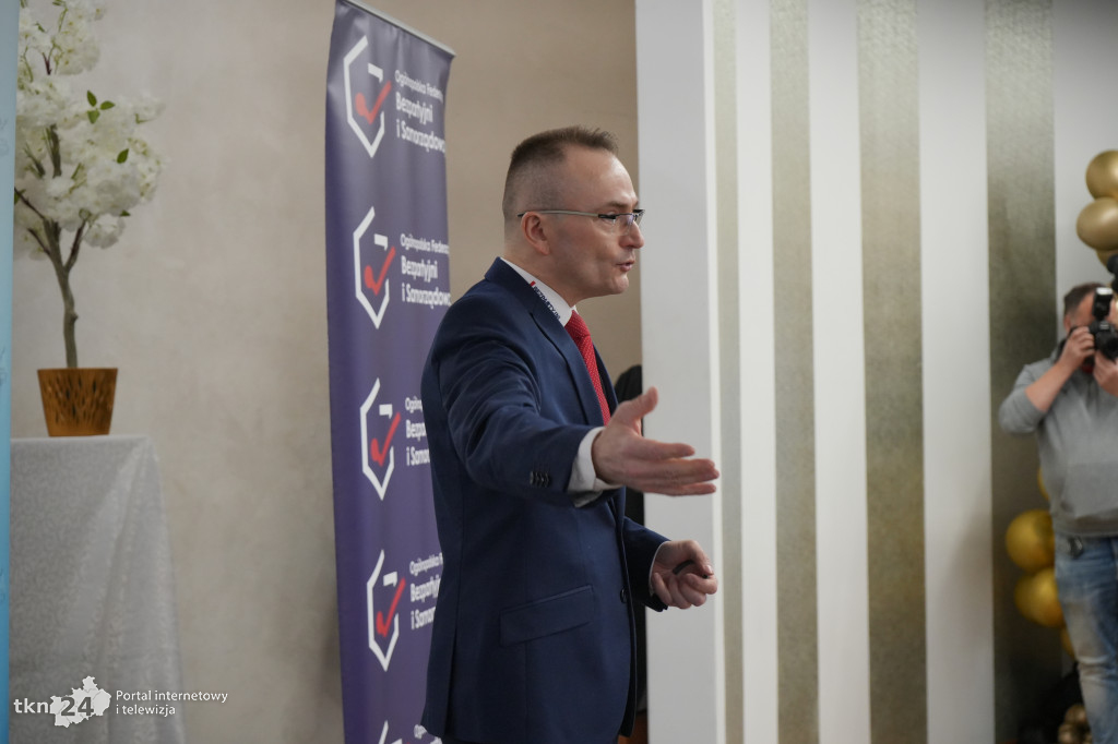 Marek Woch w Końskich. Spotkanie z mieszkańcami i zawiązanie struktur Bezpartyjnych i Samorządowców