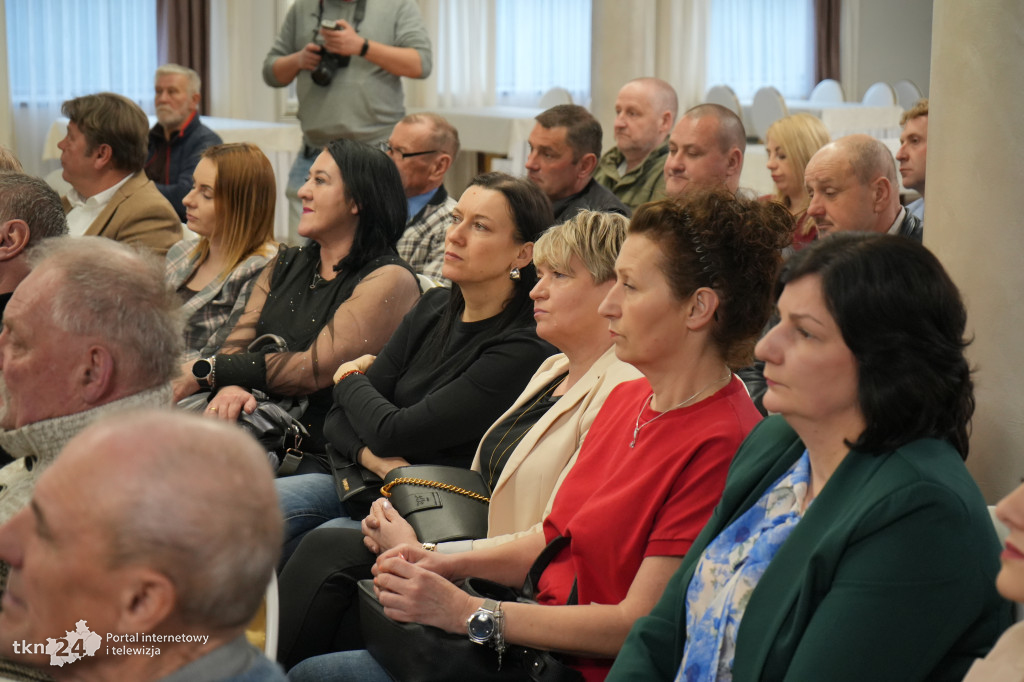 Marek Woch w Końskich. Spotkanie z mieszkańcami i zawiązanie struktur Bezpartyjnych i Samorządowców