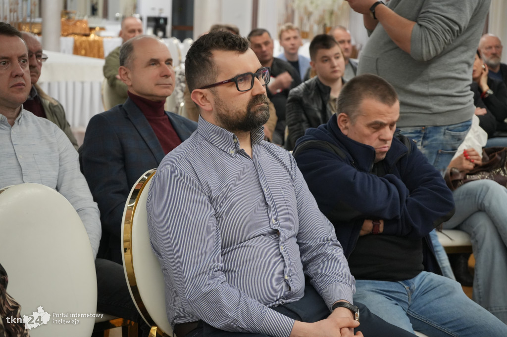Marek Woch w Końskich. Spotkanie z mieszkańcami i zawiązanie struktur Bezpartyjnych i Samorządowców