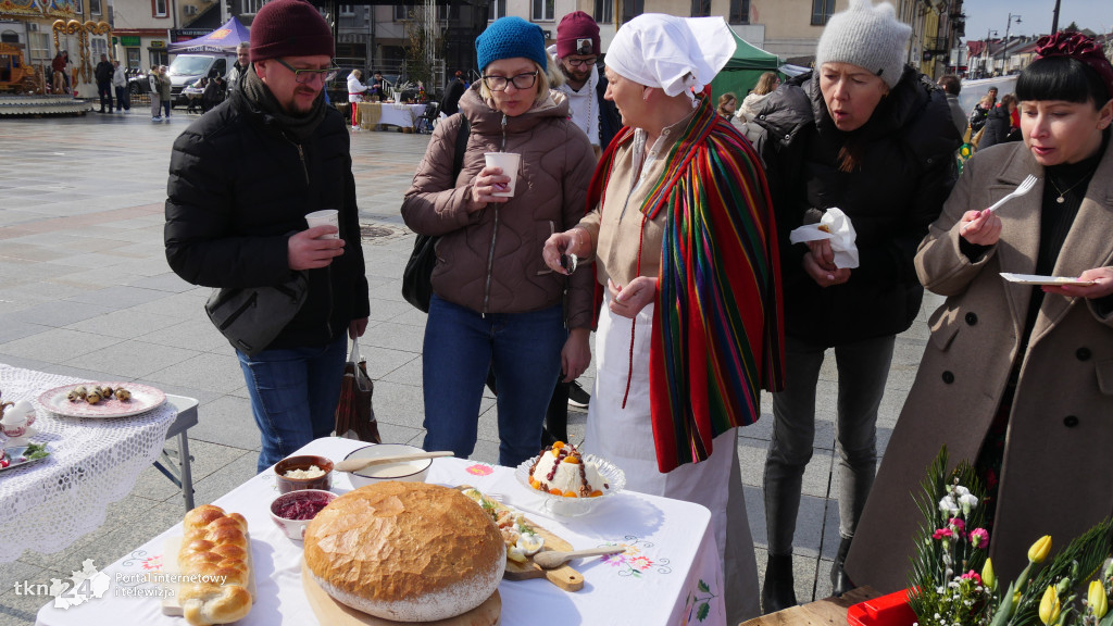 Sobota na jarmarku wielkanocnym w Końskich