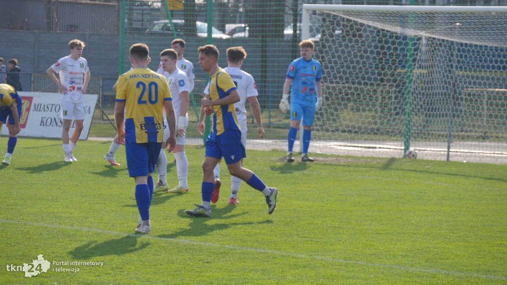 MKS Neptun Końskie - Piaskowianka Piaski 4:1