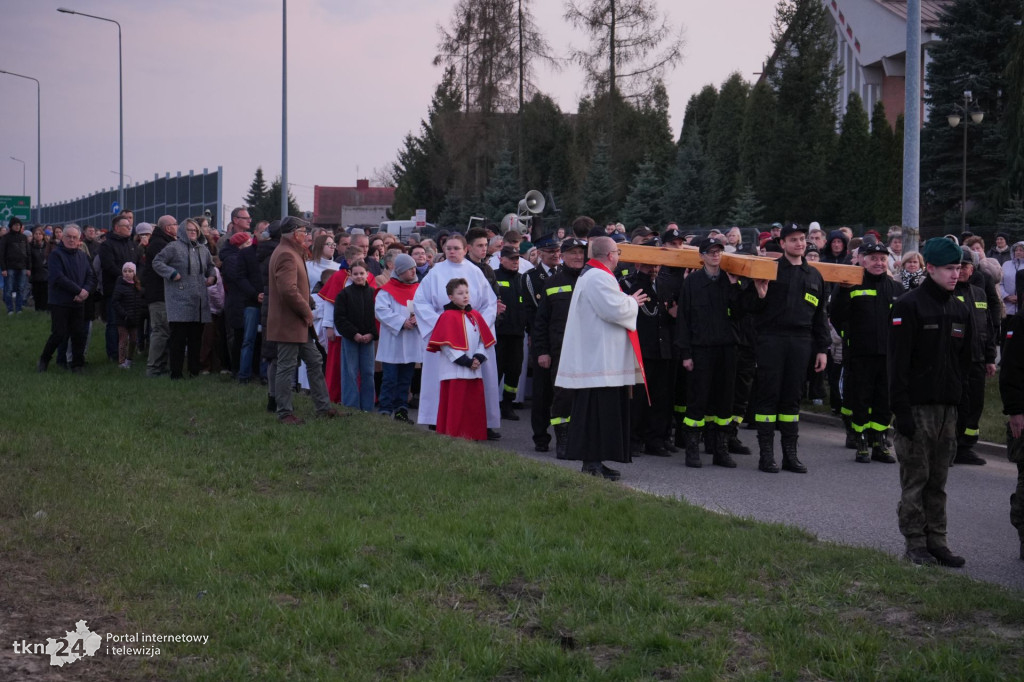Wierni maszerowali ulicami Końskich