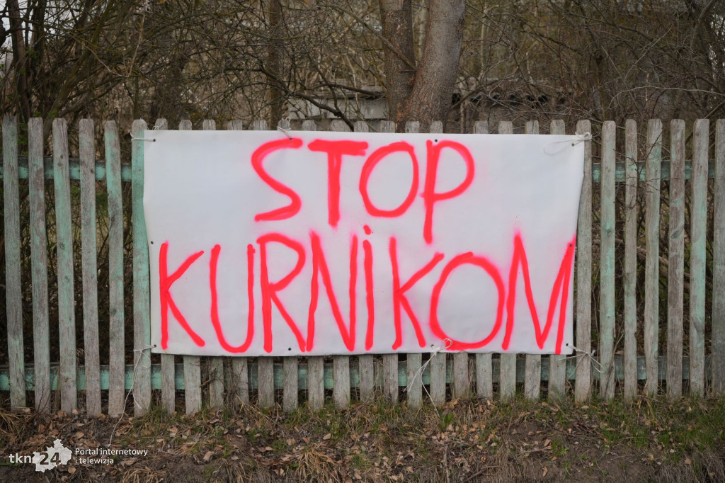 Mieszkańcy Sworzyc protestują przeciw kurnikom