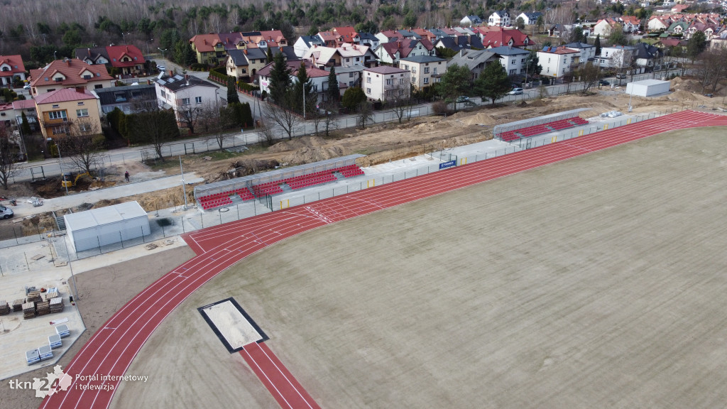Stadion lekkoatletyczny w Końskich prawie gotowy