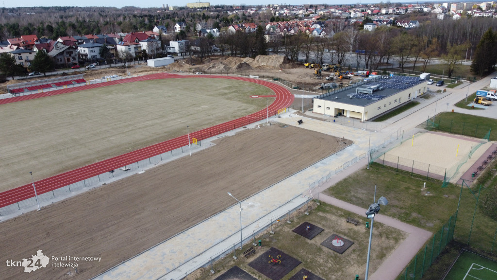 Stadion lekkoatletyczny w Końskich prawie gotowy