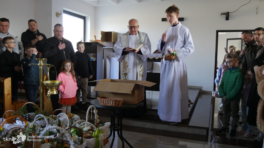 Wielka Sobota i czuwanie przy Grobie Pańskim w parafii MBNP w Końskich
