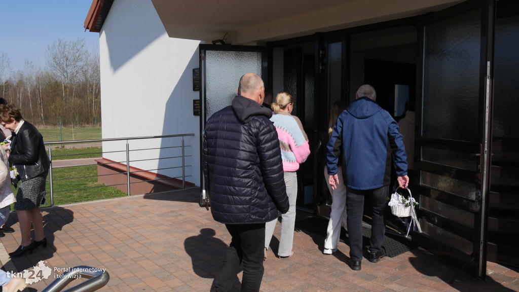 Wielka Sobota i czuwanie przy Grobie Pańskim w parafii MBNP w Końskich