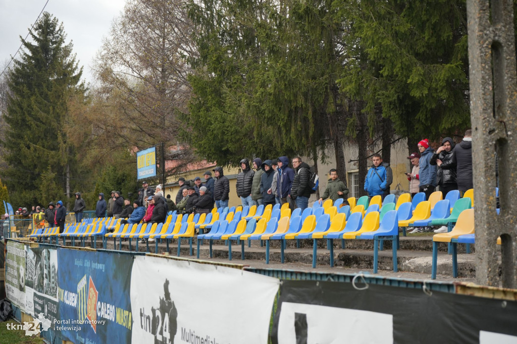 Neptun Końskie ogrywa III-ligowy Star Starachowice!