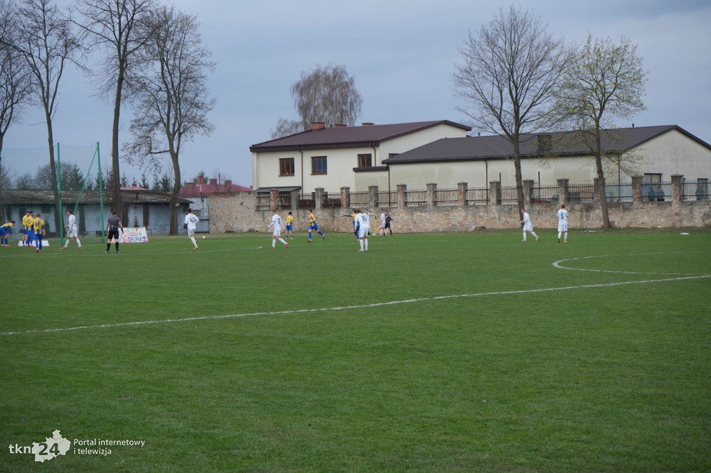 Neptun Końskie ogrywa III-ligowy Star Starachowice!
