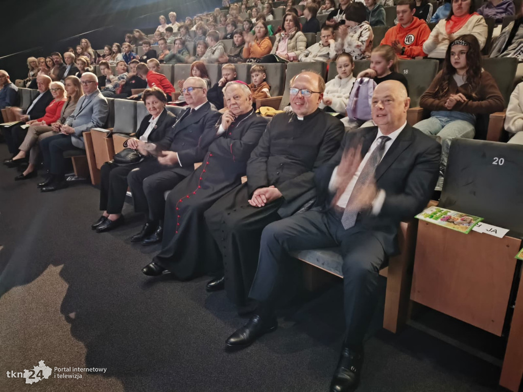 Konecka młodzież pamięta o ks. Marcelim Prawicy
