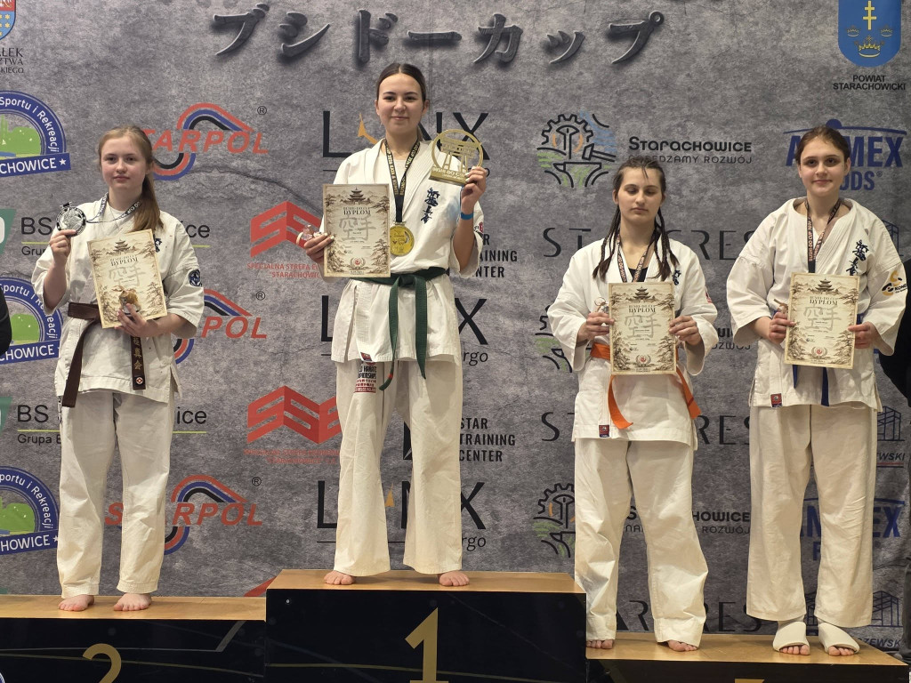Nasi karatecy wrócili z medalami z Bushido CUP